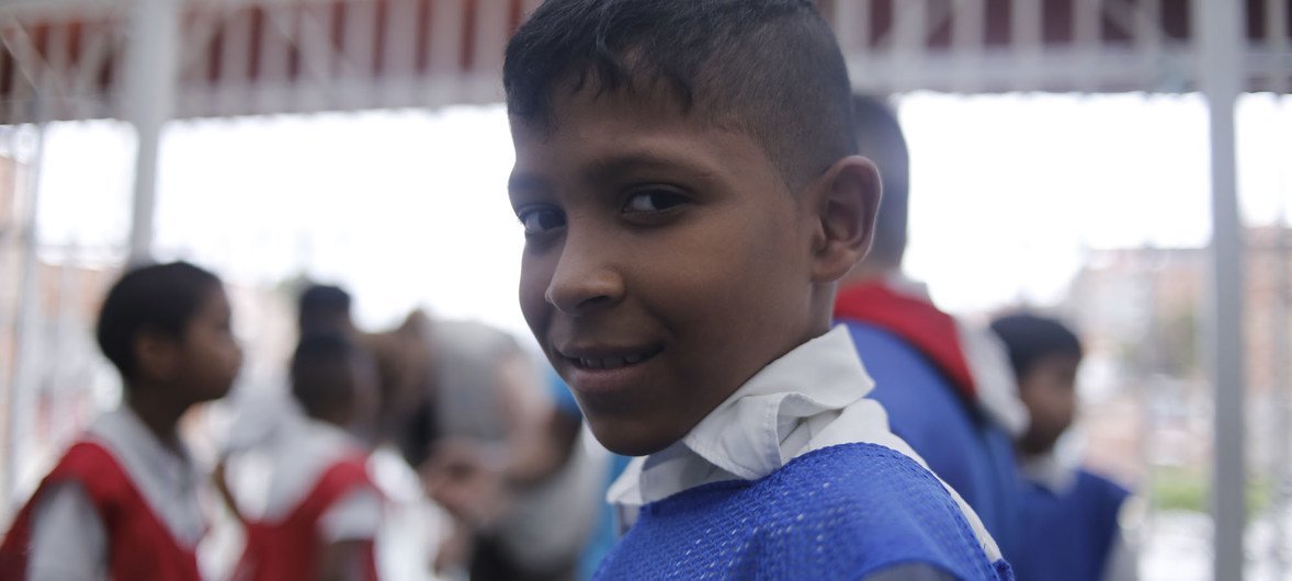 A student at El Carmen school in Barrio Union, on the outskirts of Caracas, is located in one of the largest and most vulnerable neighborhoods in Latin America, where the current crisis in Venezuela threatens to roll back decades of progress. (June 2019)