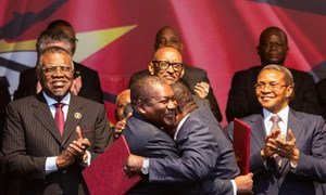 Acordo de Paz e Reconciliação foi assinado em Maputo pelo chefe de Estado de Moçambique, Filipe Nyusi, e pelo líder do partido Renamo, Ossufo Momade.