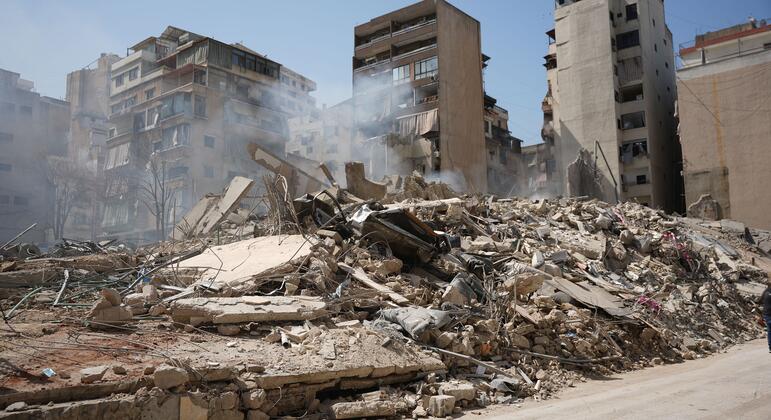 MIDDLE EAST LIVE 6 April: Strikes persist across region as humanitarian needs rise