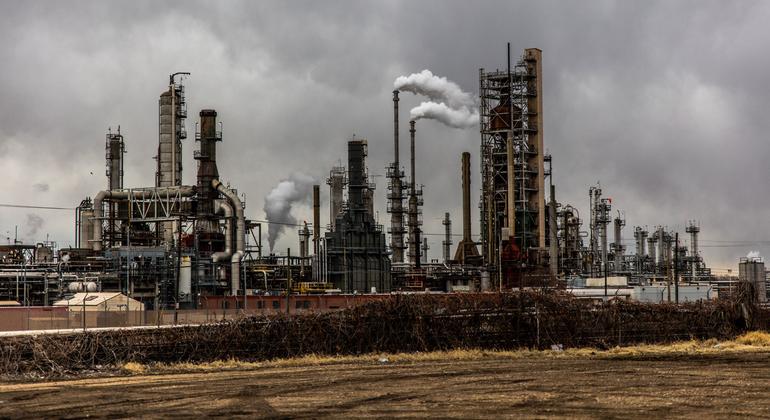 Queima de combustíveis fósseis está impulsionando as mudanças climáticas