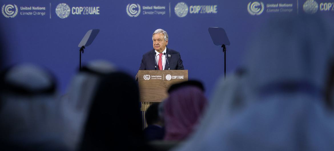 O secretário-geral da ONU, António Guterres, fez um apelo na abertura da Cúpula  do Clima, COP28, afirmando que ainda é possível evitar o “colapso e incêndio do planeta” se os líderes mundiais agirem com urgência e vontade política.