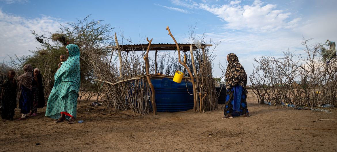 Communities in Maalimin, in northern Kenya are experiencing drought conditions.