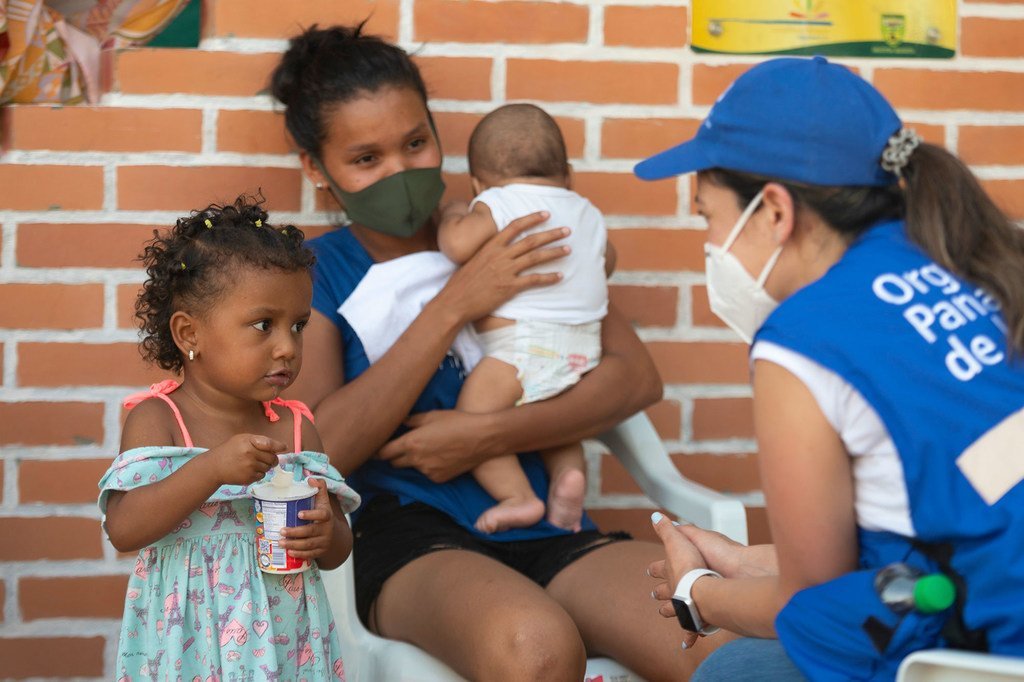 Venezolanos refugiados en Colombian reciben apoyo de la Organización Panamericana de la Salud.