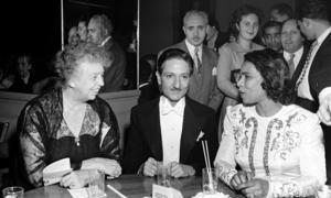 Chatting during intermission at New York's Metropolitan Opera House on Human Rights Day in 1950, Eleanor Roosevelt, UN General Assembly President Nasrollah Entezam and contralto Marian Anderson. (file)