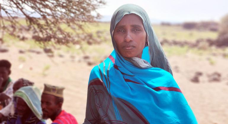 Khadija aboga por la eliminación de la mutilación genital femenina en Yibuti. 