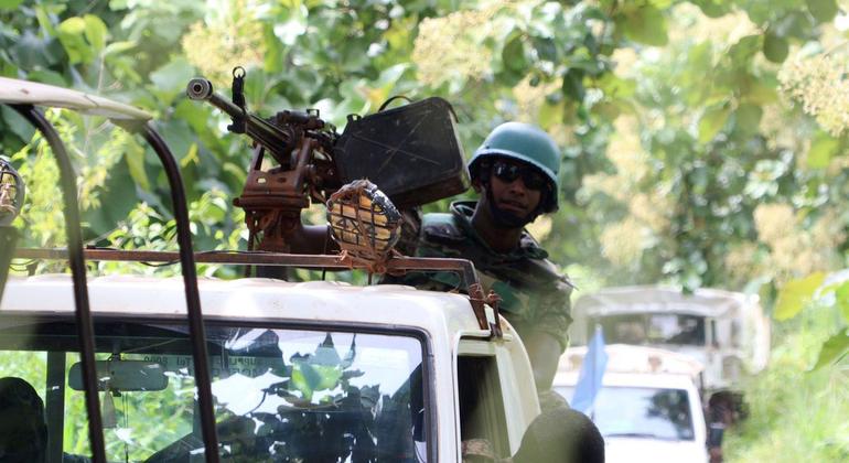 Des Casques bleus de l'ONU en patrouille dans les zones rurales du Soudan du Sud.