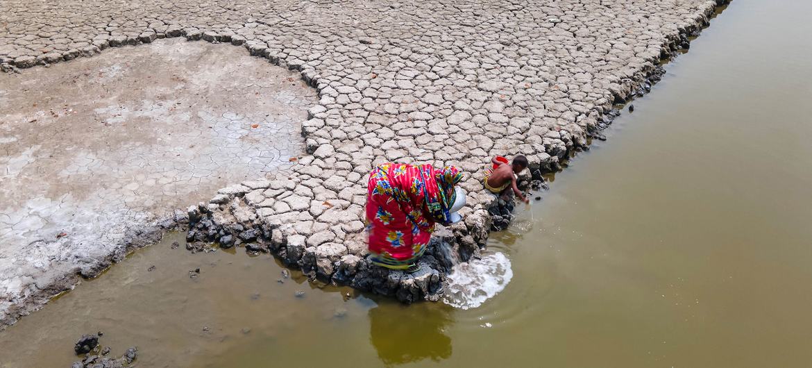 दुनिया भर में अत्यन्त चरम मौसम की घटनाओं ने बहुत से लोगों के जीवन को अत्यन्त गम्भीर रूप में प्रभावित किया है.