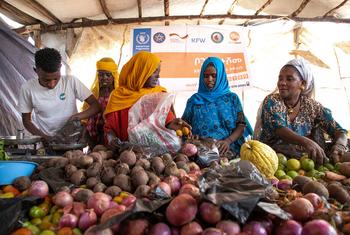 Продовольственный рынок в Эфиопии.