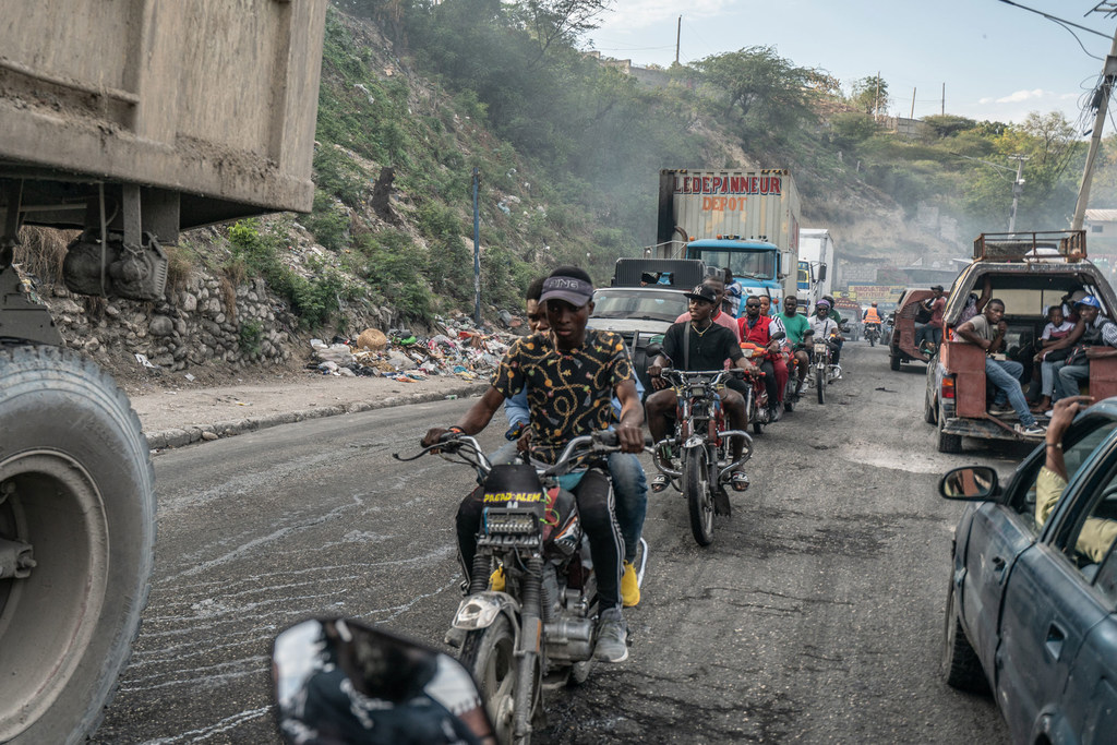 Daily life continues on the streets of Port au Prince, despite the insecurity.
