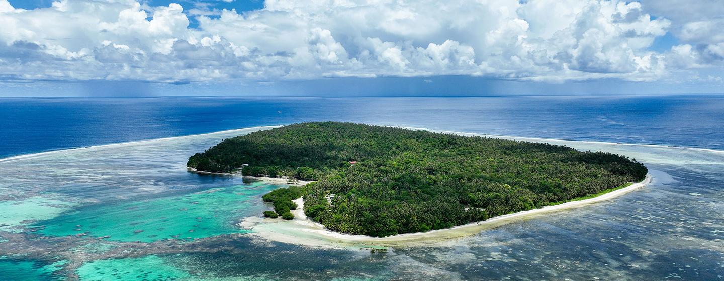 El atolón Sikaiana, en las Islas Salomón, está amenazado por el aumento del nivel del mar.