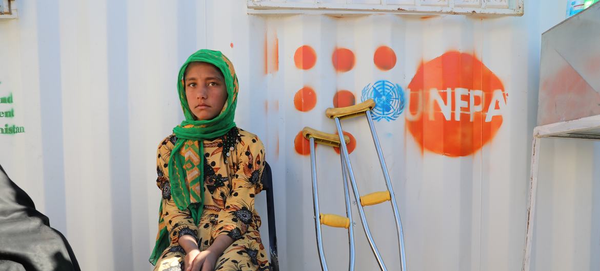 A young girl in Afghanistan receives support from UNFPA. (file)