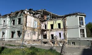 Dégâts subis par l'hôpital pédiatrique Okhmatdyt de Kiev, où des enfants recevaient des soins intensifs et des traitements d'hémodialyse vitaux (photo d'archives).