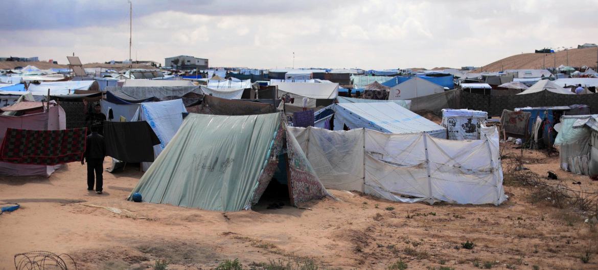 La majorité des personnes déplacées à Gaza vivent dans des tentes.