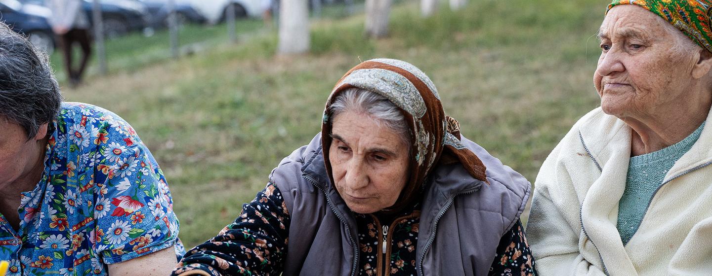 Ана (в центре) на терапевтическим занятии.