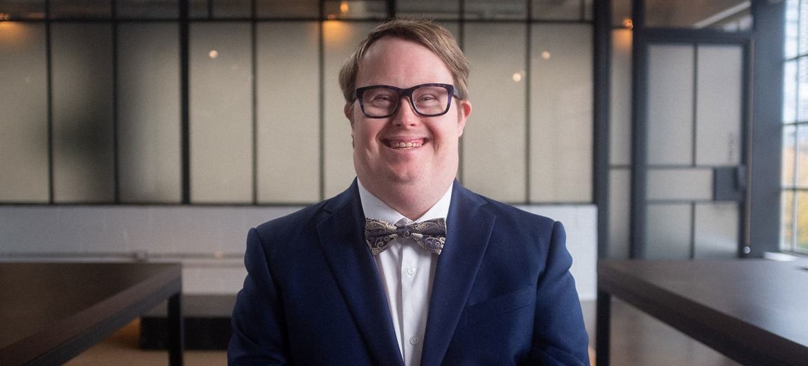 Nick Herd es un activista, actor y presentador canadiense.