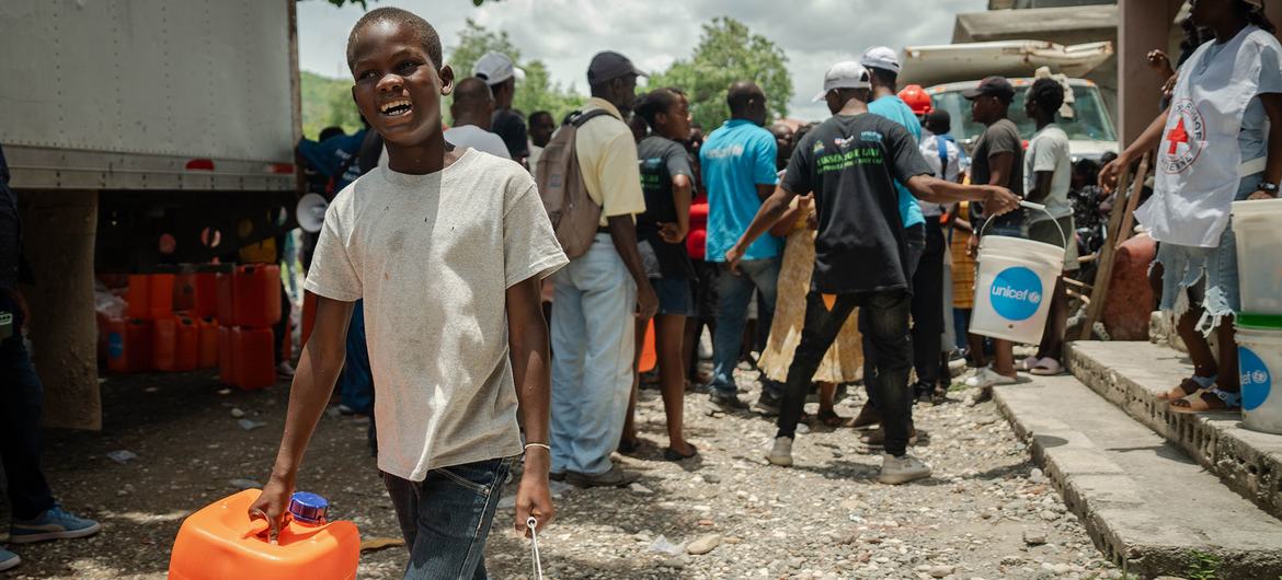 UN agencies distribute humanitarian aid in Bassin Bleu, Haiti, which was attacked by gangs in September. UN agencies distribute humanitarian aid in Bassin Bleu, Haiti, which was attacked by gangs in September.
