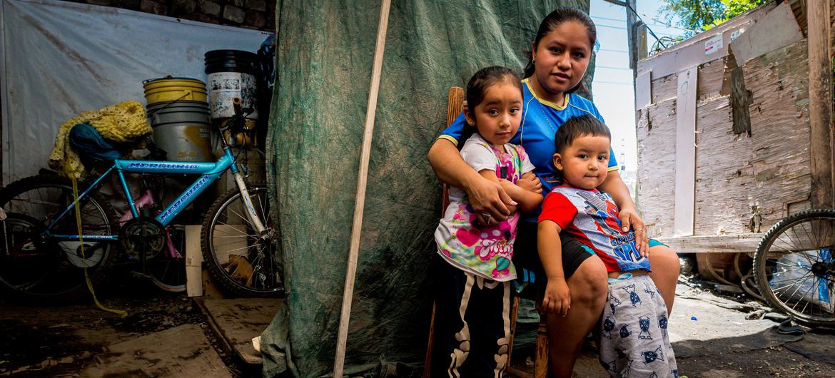 Children in Mexico received food baskets during the COVID-19 pandemic (file, 2022) Children in Mexico received food baskets during the COVID-19 pandemic (file, 2022)