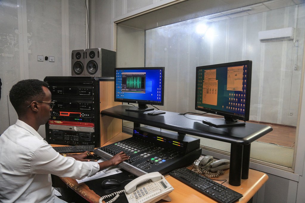 ONU apoiou a Rádio Mogadíscio para passar a transmitir usando tecnologia digital.
