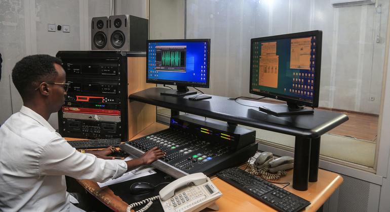 Radio Mogadishu ahora está transmitiendo utilizando tecnología digital.