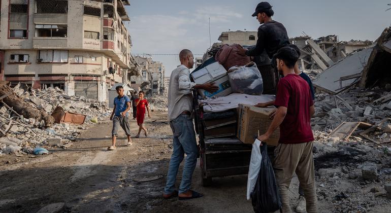بعد شهر من وقف إطلاق النار في غزة، عودة بطيئة للعائلات وتحديات إنسانية مستمرة