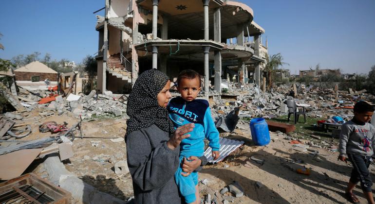 Más de 10.000 mujeres han muerto en el conflicto de Gaza.
