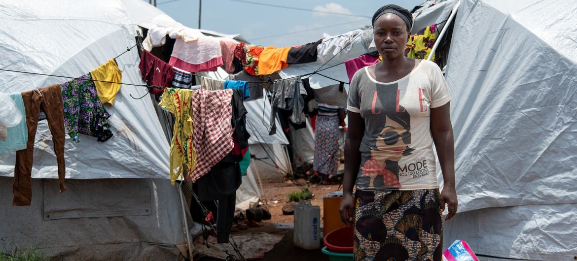 Thousands of people have arrived in Burundi after fleeing violence in the DR Congo.