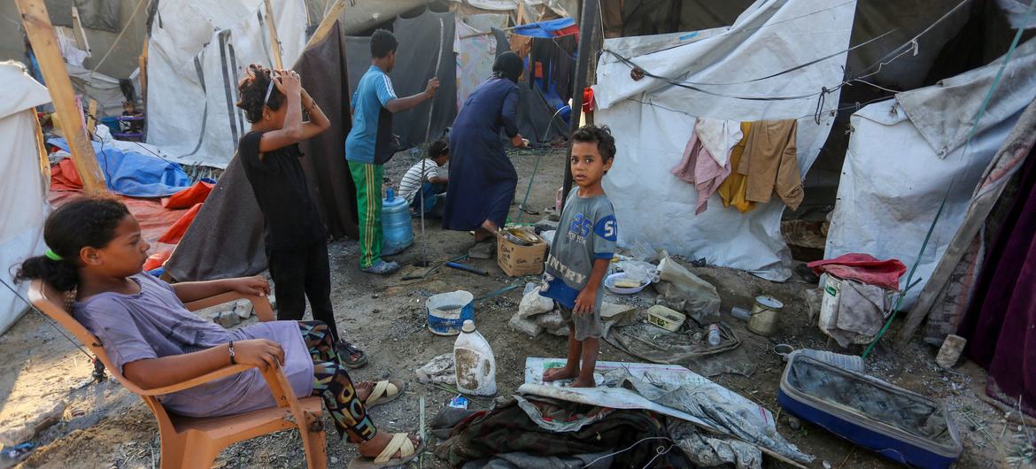 Gaza: el ‘peor de los casos’ se desarrolla a medida que el bloqueo de ayuda brutal amenaza Gaza: el ‘peor de los casos’ se desarrolla a medida que el bloqueo de ayuda brutal amenaza