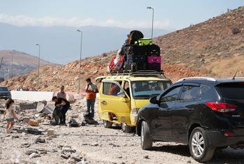 Fluxo de famílias sírias e libanesas fugindo do Líbano para a Síria depois que as Forças de Defesa de Israel intensificaram os ataques aéreos em outubro de 2024