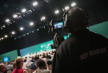Perita defende que os ataques a jornalistas e defensores dos direitos humanos em terra estrangeira violam o direito internacional 
