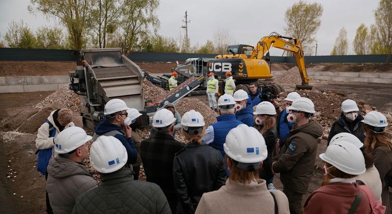 An initiative for waste recycling in Ukraine. (file)