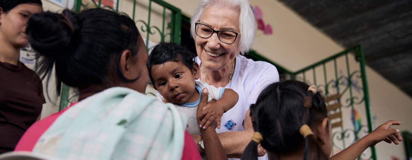Lauréate mondiale du Prix Nansen du HCR pour les réfugiés, 2024, Sœur Rosita Milesi, a été récompensée pour son dévouement de plusieurs décennies en faveur des réfugiés au Brésil.