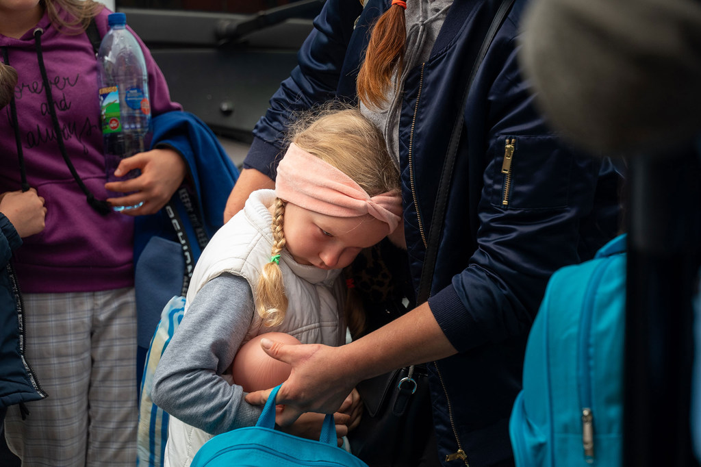 Украинские дети находятся в режиме выживания, предупреждают в ЮНИСЕФ.