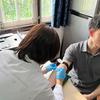 Watcharapol Mahaprom subit un test sanguin à la Fondation Ozone.