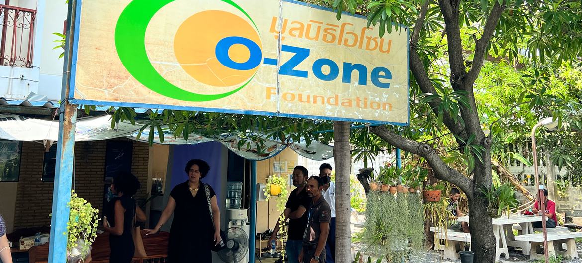 Фонд Ozone базируется в окрестностях Бангкока. 
