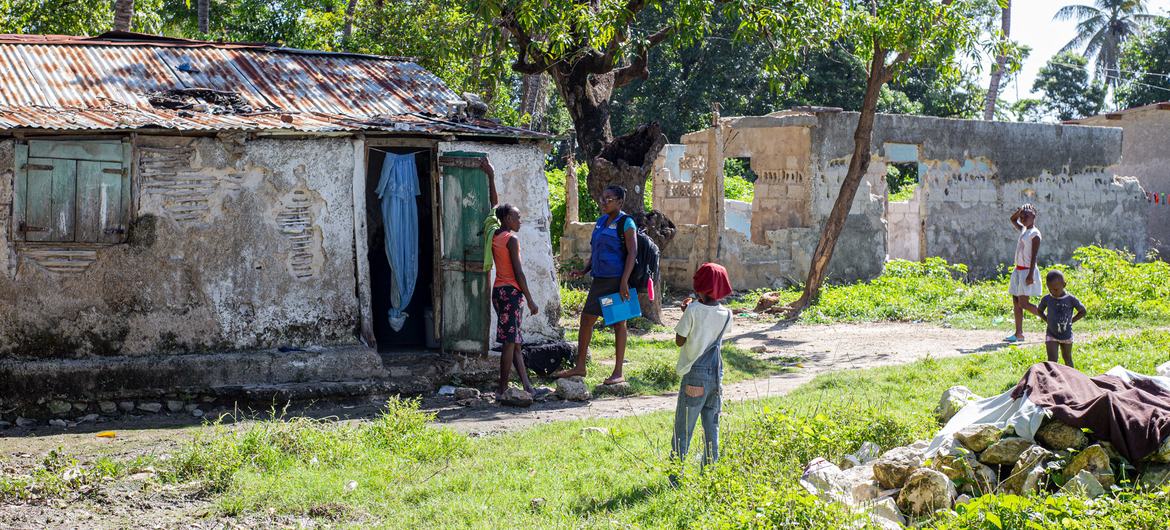 Haiti'de yaşam kurtarmak ve kolera yayılmasını önlemek — Küresel problemler
