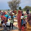 Refugiados recém-chegados de Darfur, no Sudão, procuram asilo e segurança no Chade