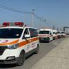 Photo d'archives: Les blessés palestiniens sont transportés dans des ambulances depuis Gaza jusqu'à l'Égypte, en passant par le point de passage de Rafah.