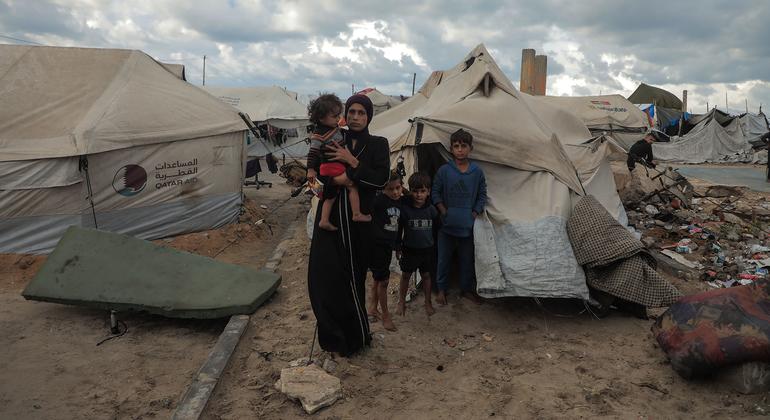 World News in Brief: Gaza winter storm, billion UNICEF appeal, support for emergency response fund World News in Brief: Gaza winter storm, billion UNICEF appeal, support for emergency response fund