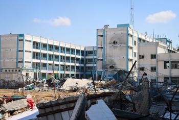 Une école à Khan Younis, à Gaza, en ruines après avoir été attaquée.