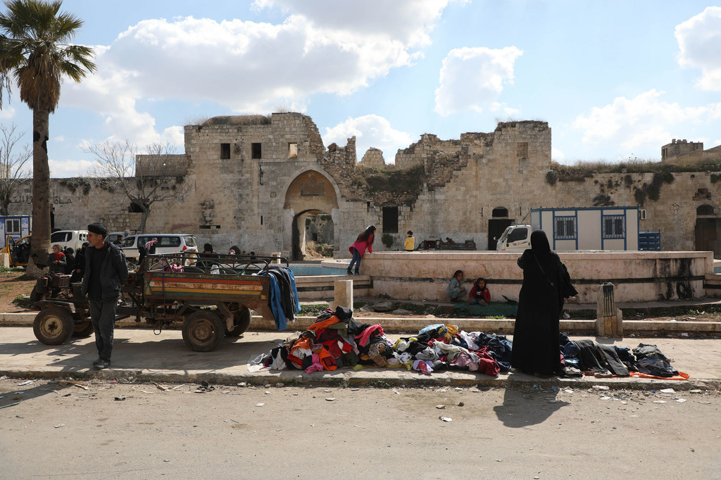 À Idleb, dans le nord-ouest de la Syrie, les habitants tentent de reconstruire leur vie.
