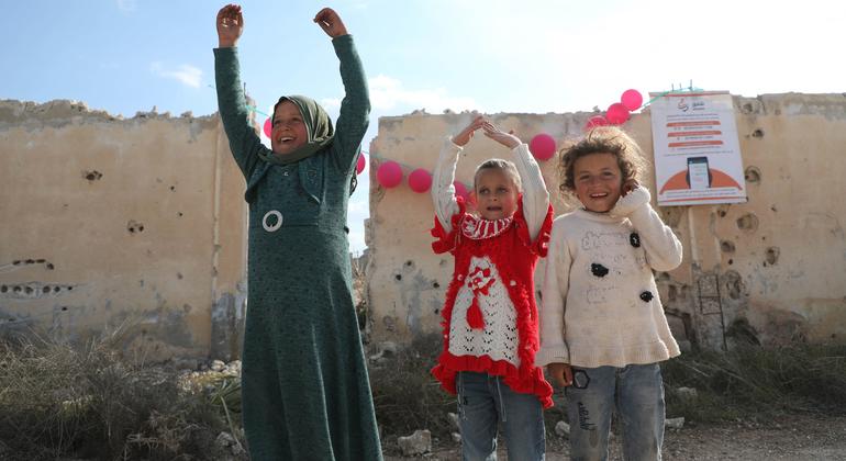 طفلات في معرة النعمان.