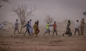Las tormentas de arena afectan a las comunidades en Garissa, en el norte de Kenya.