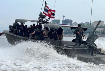 L'unité fluviale du Mékong de la marine thaïlandaise patrouille à la frontière entre la Thaïlande, le Myanmar et le Laos.