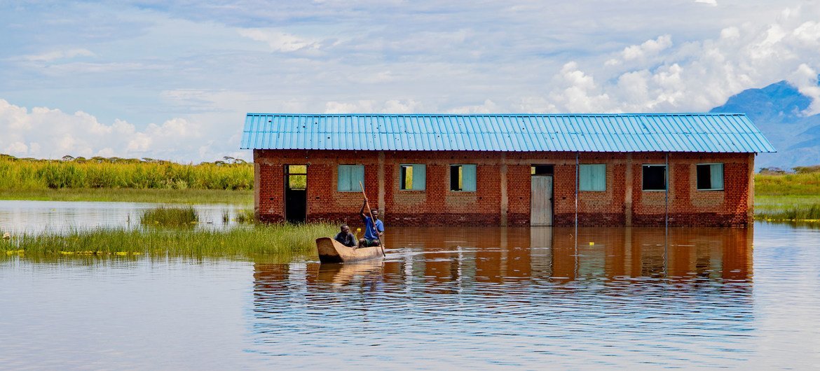 Shule imetelekezwa kutokana na kufurika kwa maji ya Ziwa Tanganyika nchini Buurndi