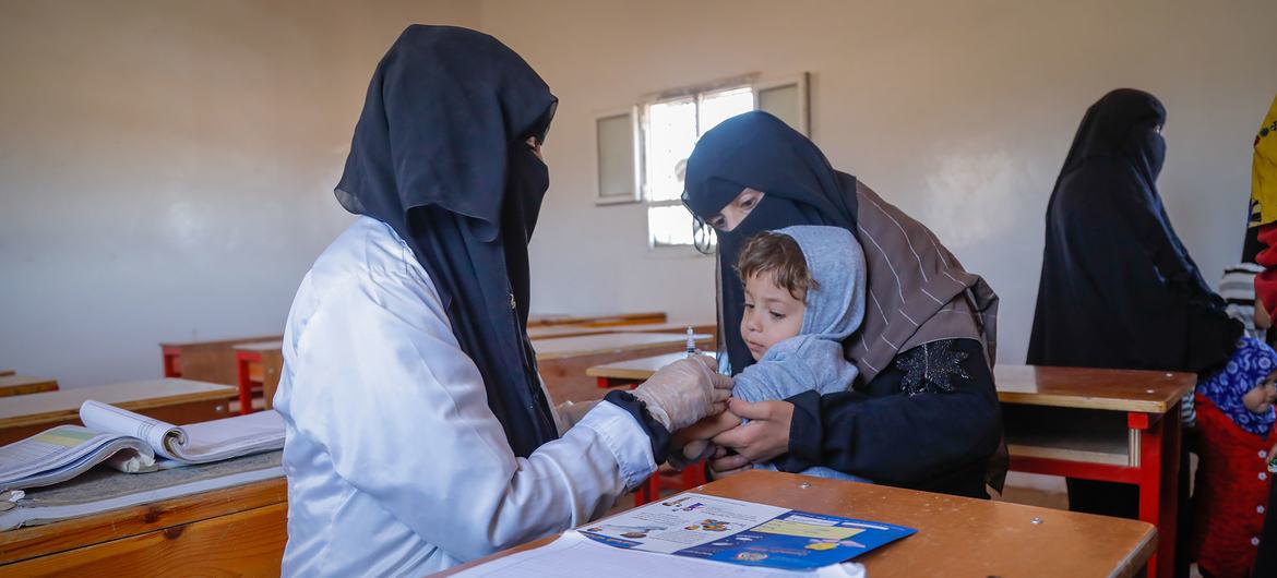 UN staff continue to work in Yemen despite the threat of a resumption of conflict in the country.