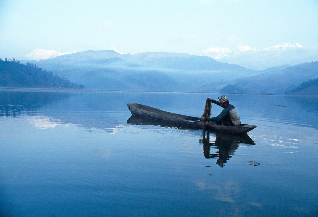 Le lac Fewa au Népal.