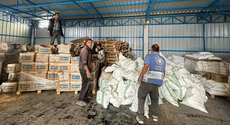 UNRWA staff prepare to deliver urgently needed food in Gaza.