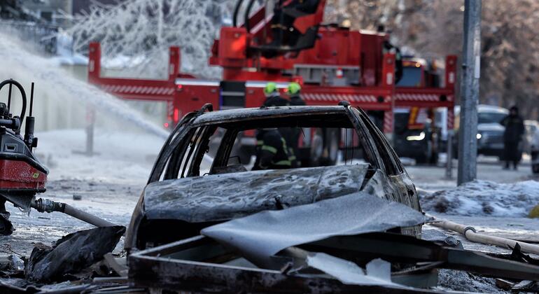 Les attaques se poursuivent à Kiev, la capitale ukrainienne, alors que le pays traverse un hiver très rude.