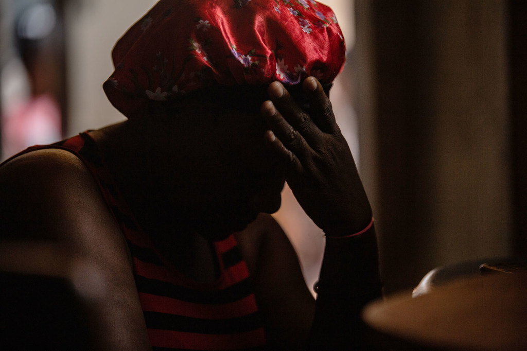 Une survivante de viol dans un site pour personnes déplacées à Port-au-Prince.