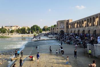 Children play in the Zayandeh Roud, Isfahan, Iran.  (file)